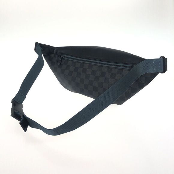 LOUIS VUITTON Damier Graffit Discovery Bum Bag Waist Pouch - Picture 9 of 10